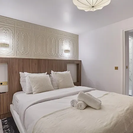 Apart Hotel Louvre Museum By Studio Prestige-2